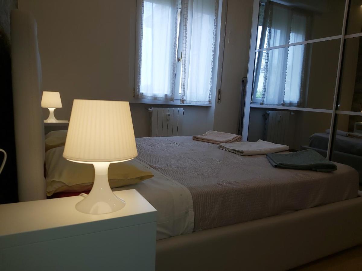 Le Rive Daire Desenzano del Garda Dış mekan fotoğraf