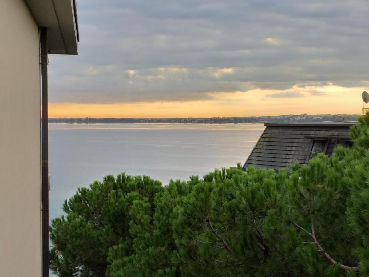 Le Rive Daire Desenzano del Garda Dış mekan fotoğraf
